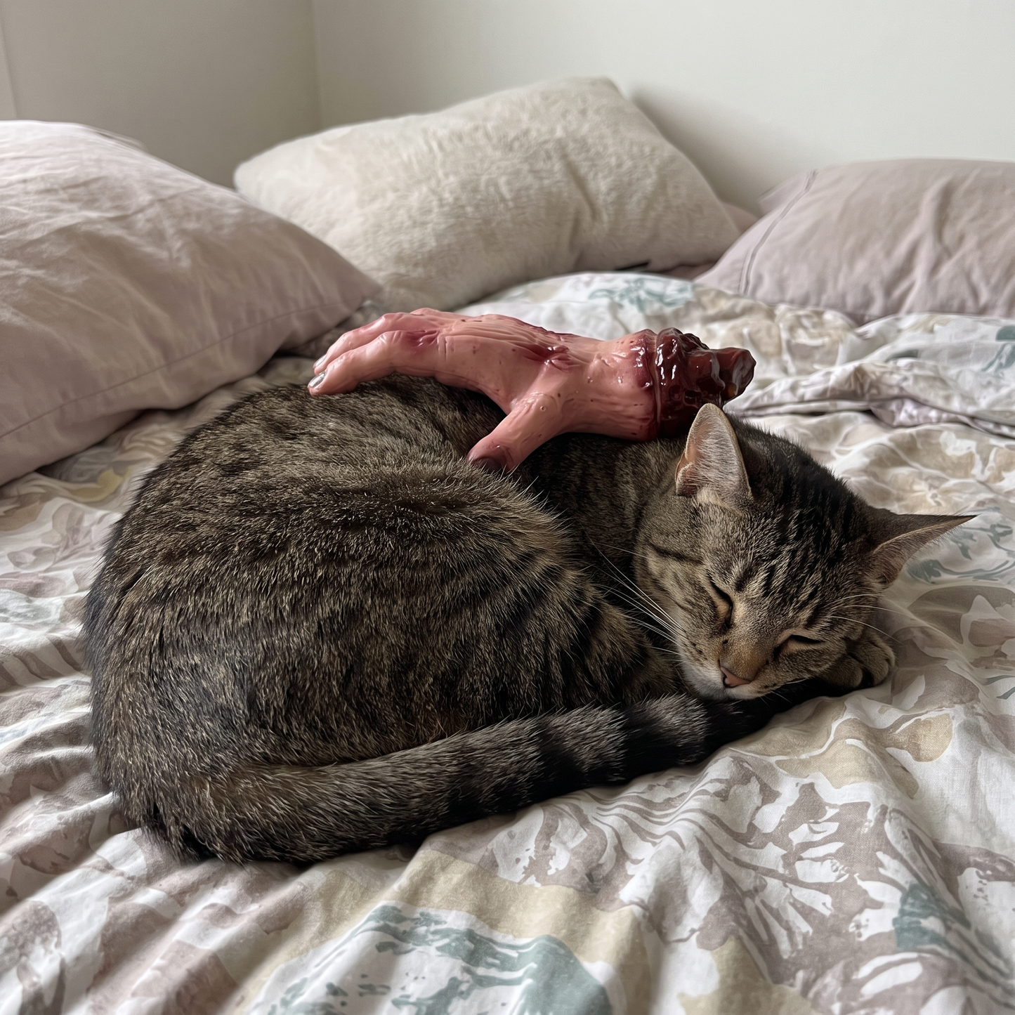 HorrorHand™ - Cat Massager